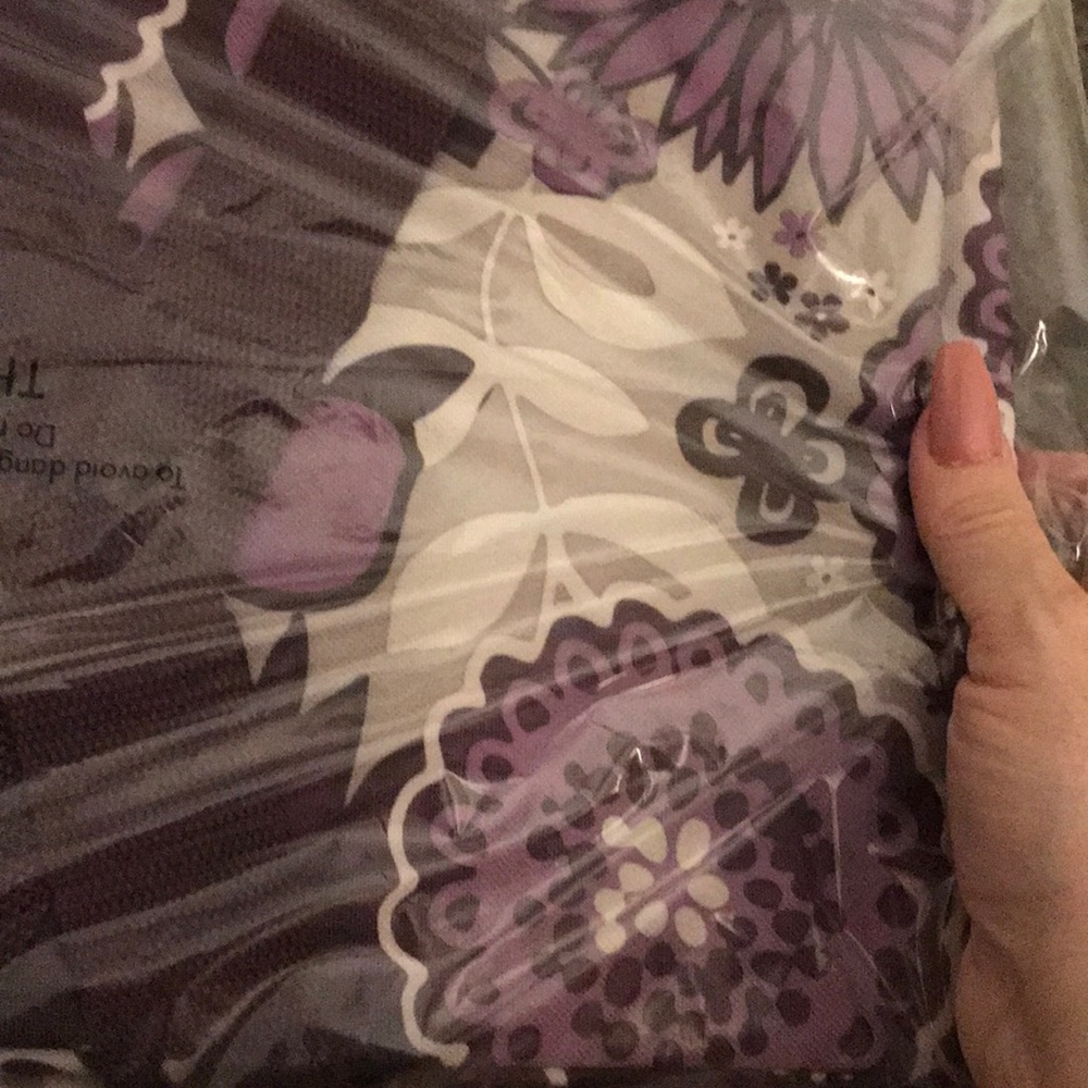 31 medium utility tote